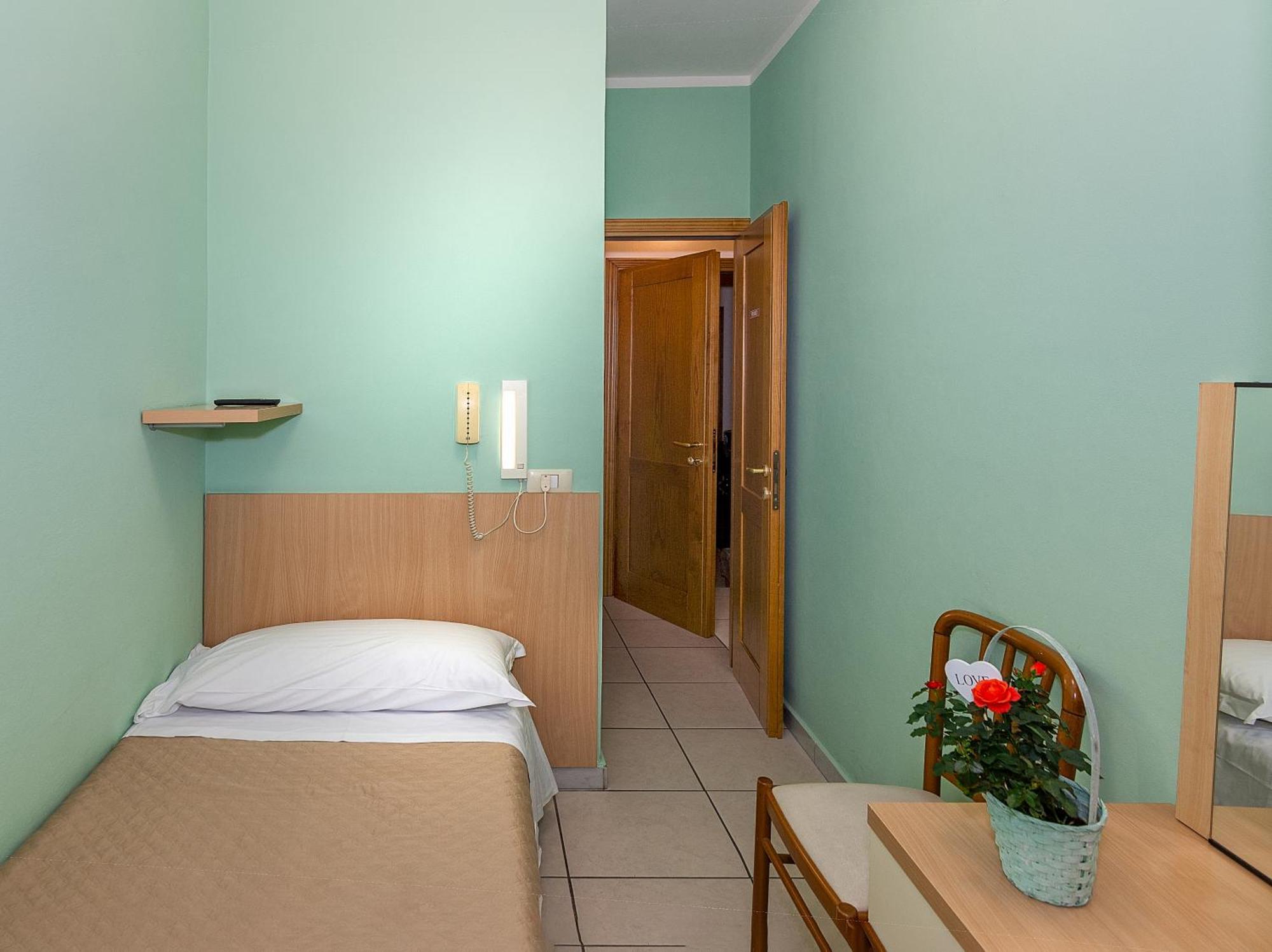 Hotel Villa Benvenuti Viareggio Exterior foto