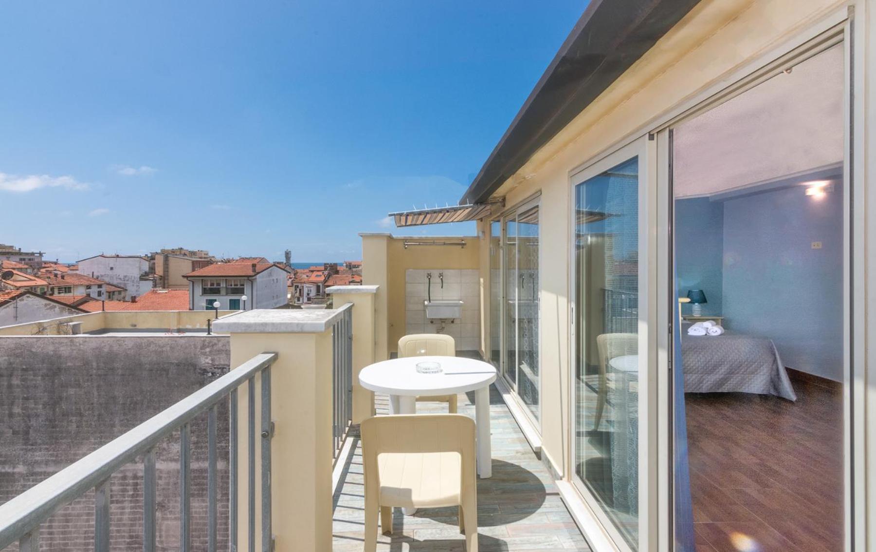 Hotel Villa Benvenuti Viareggio Exterior foto